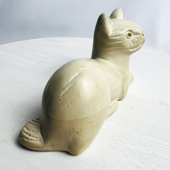 Hand-Carved Vintage Kitty Cat Soapstone Sculpture Stone Feline Figurine - Picture 7 of 10